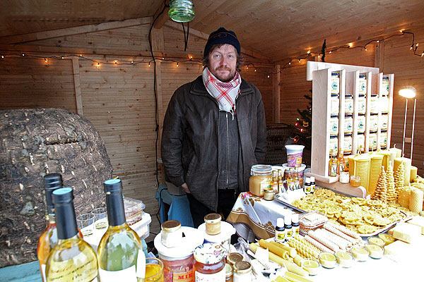 Bioimkerstand auf dem Weihnachtsmarkt Wiehl